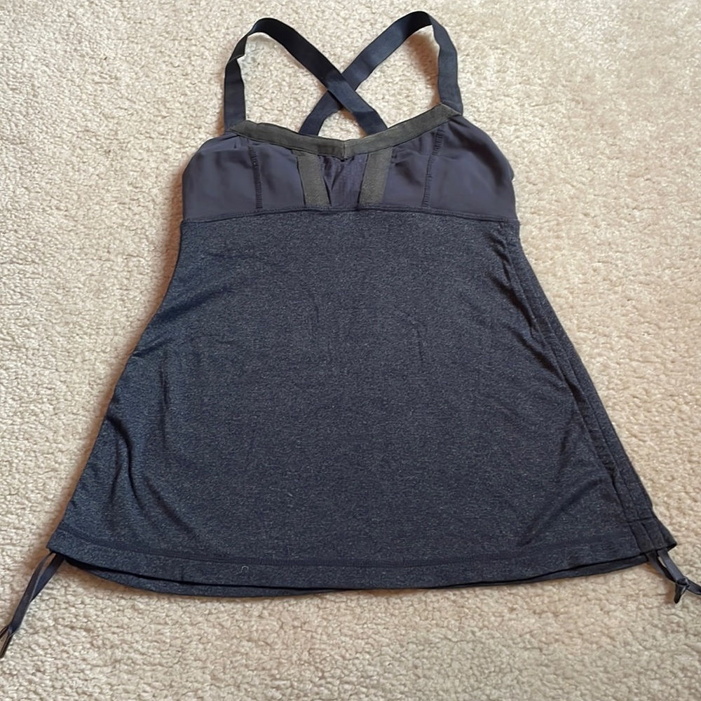 Lululemon tank top